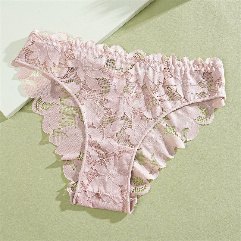 🌸💖 Women's Floral Lace Bikini Panty – Low-Waist, Sexy & Sweet, All-Day Comfort. Add a Touch of Elegance to Your Lingerie Drawer! 👙✨
