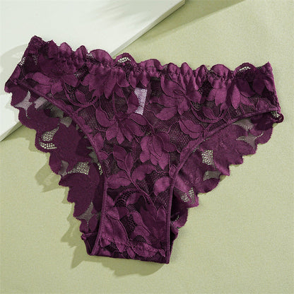 🌸💖 Women's Floral Lace Bikini Panty – Low-Waist, Sexy & Sweet, All-Day Comfort. Add a Touch of Elegance to Your Lingerie Drawer! 👙✨