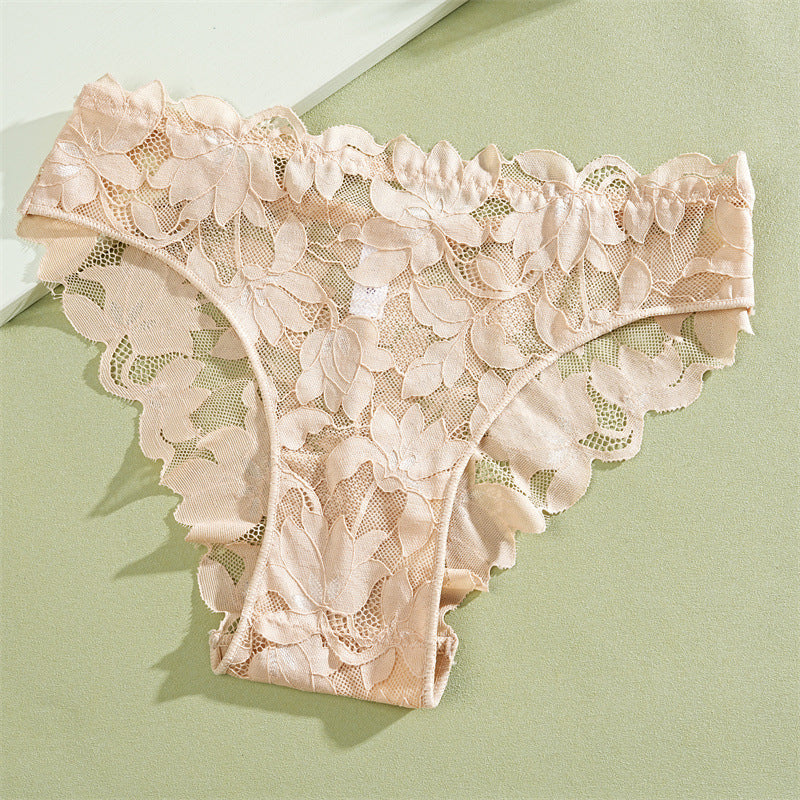 🌸💖 Women's Floral Lace Bikini Panty – Low-Waist, Sexy & Sweet, All-Day Comfort. Add a Touch of Elegance to Your Lingerie Drawer! 👙✨